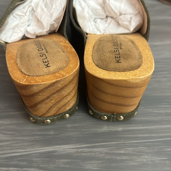 NEW Kelsi Dagger Brooklyn Journal clog - Picture 9 of 13